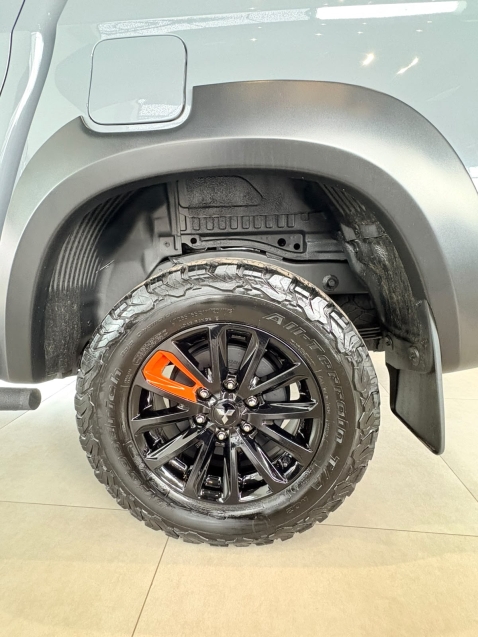 mitsubishi l200 triton 2.4 16v turbo diesel sport savana sertoes cd 4p 4x4 automatico 20247