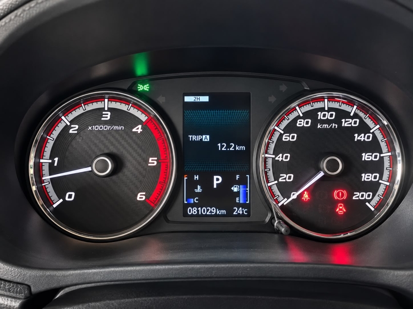 mitsubishi l200 triton 2.4 16v turbo diesel sport savana sertoes cd 4p 4x4 automatico 202416