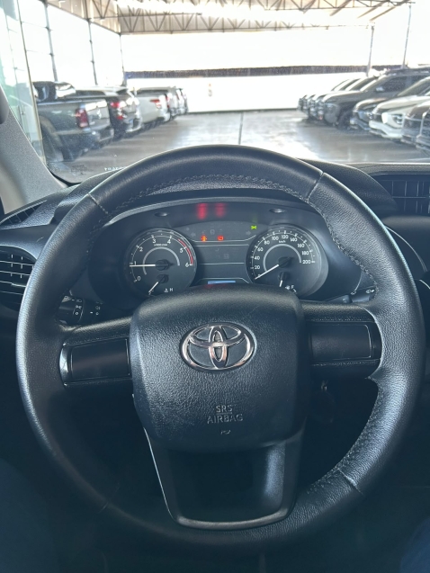 toyota hilux 2.8 4x4 cs 16v turbo diesel 2p manual 201810