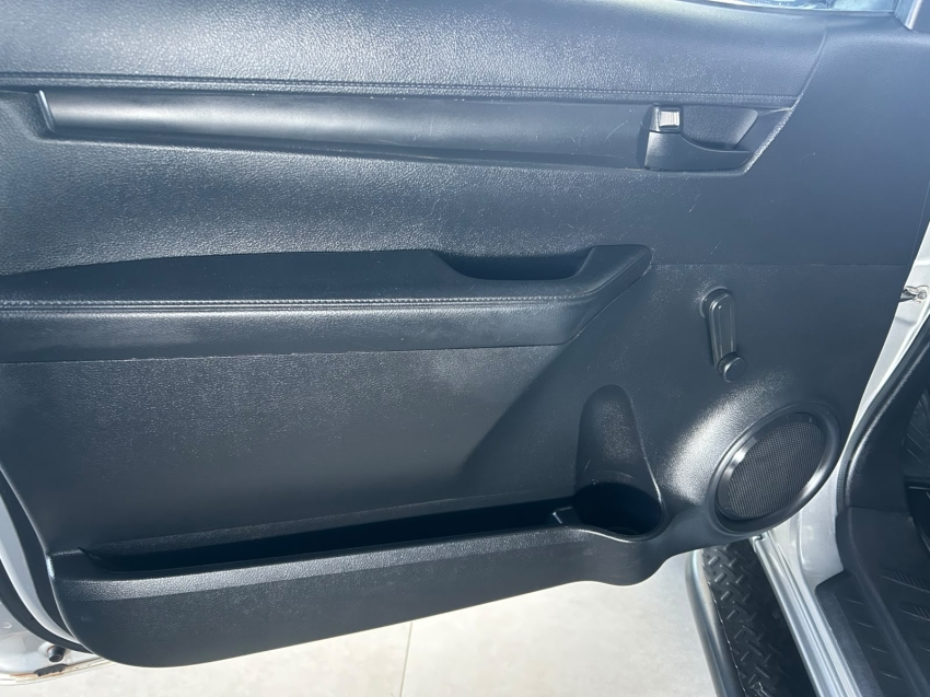 toyota hilux 2.8 4x4 cs 16v turbo diesel 2p manual 20187