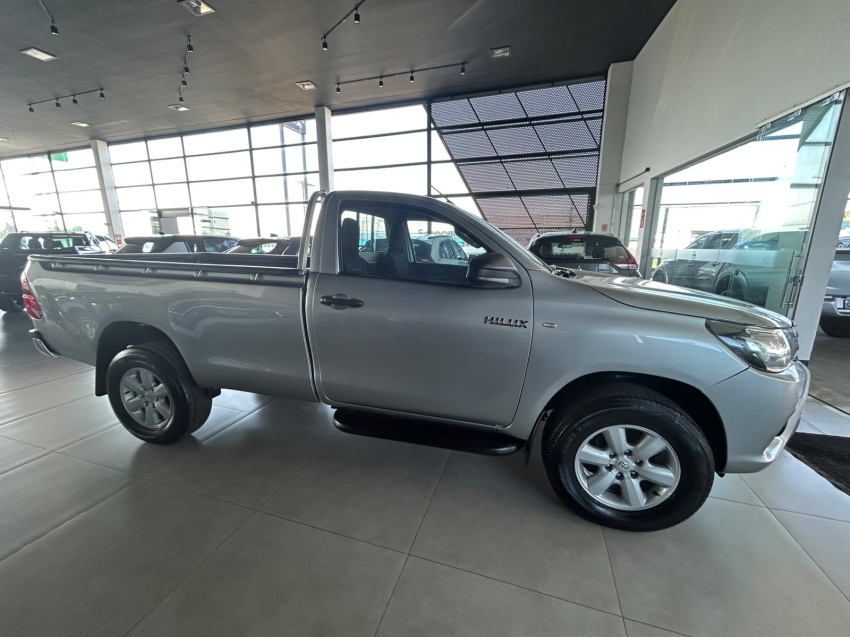 toyota hilux 2.8 4x4 cs 16v turbo diesel 2p manual 20188