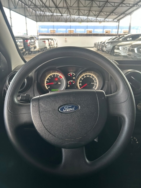 ford fiesta 1.0 mpi hatch 8v flex 4p manual 5p 201211
