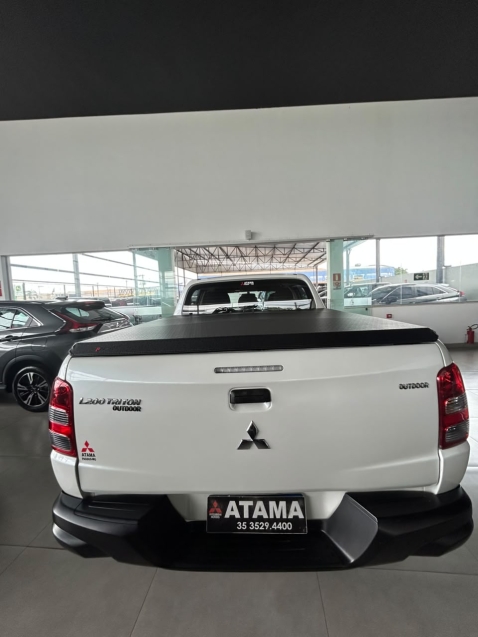 mitsubishi l200 triton 2.4 16v turbo diesel gls cd 4x4 automatico 4p 20225