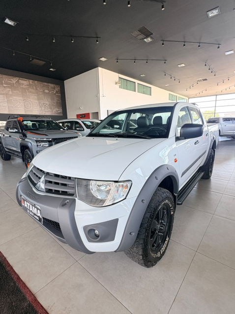 mitsubishi l200 triton 3.2 gl 4x4 cd 16v turbo intercoler diesel 4p manual eletrico 20174