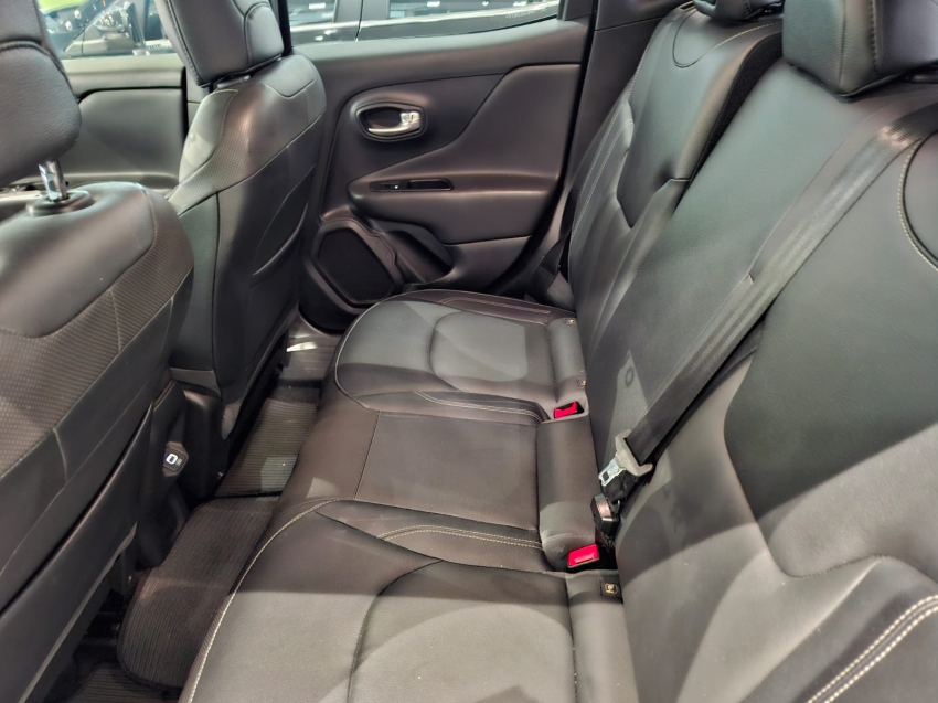 jeep renegade 1.3 t270 turbo flex longitude at6 2p automatico 2023
