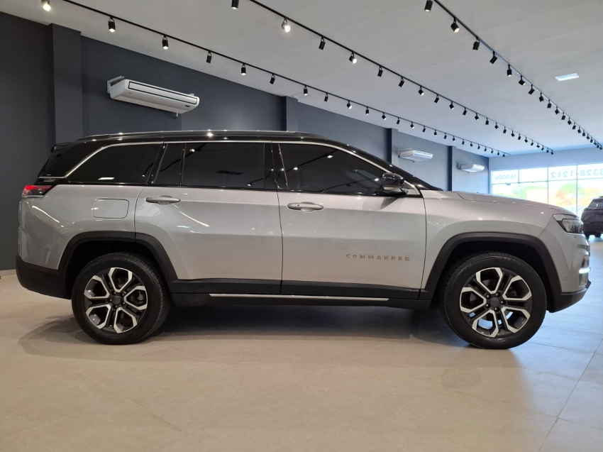 jeep commander 2.0 td380 turbo diesel limited at9 4p automatico 2022