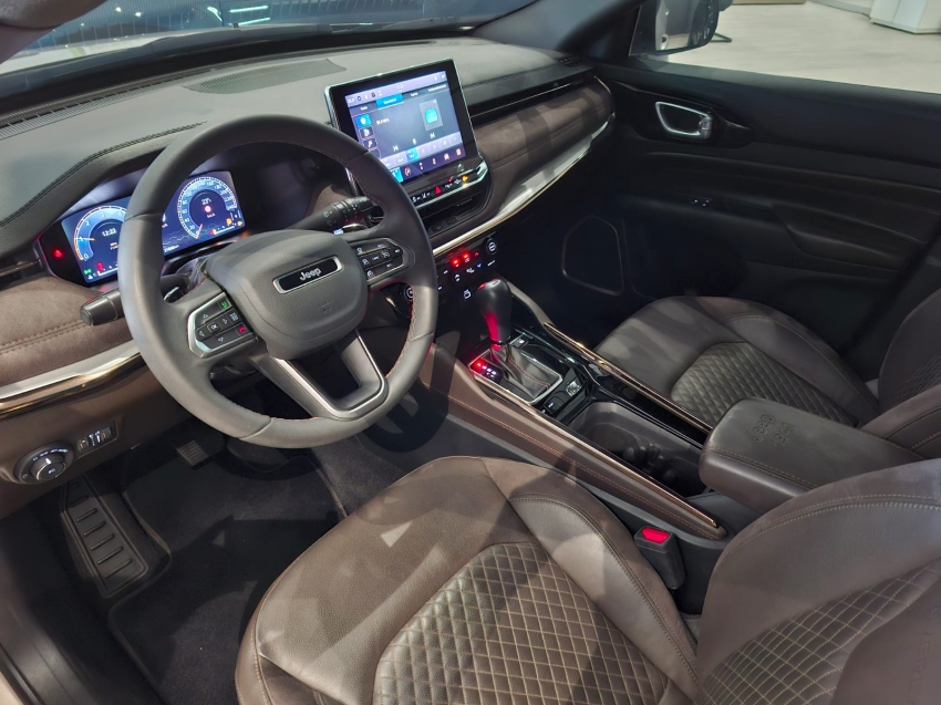 jeep commander 1.3 t270 turbo flex overland at6 4p automatico 2022