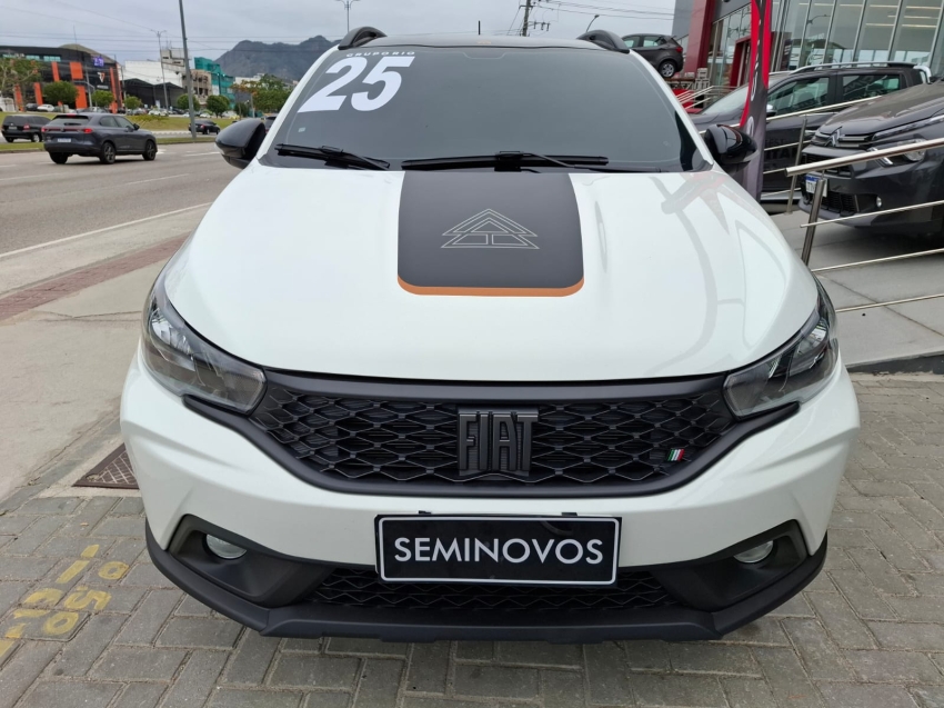 fiat argo 1.3 firefly flex trekking manual 4p 2025