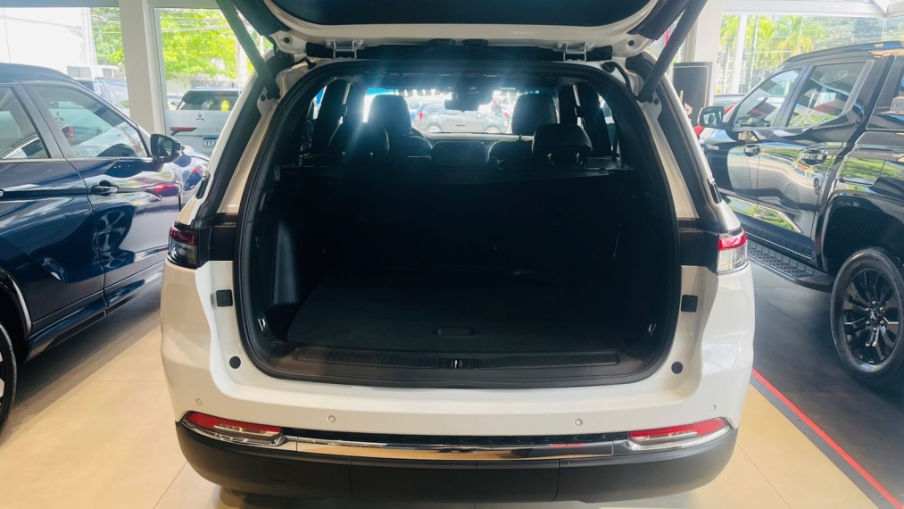 jeep grand cherokee 2.0 turbo hibrido 4xe at8 4p automatico 2024