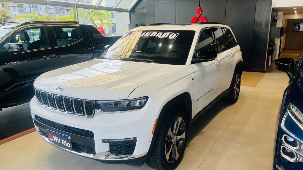 jeep grand cherokee 2.0 turbo hibrido 4xe at8 4p automatico 2024