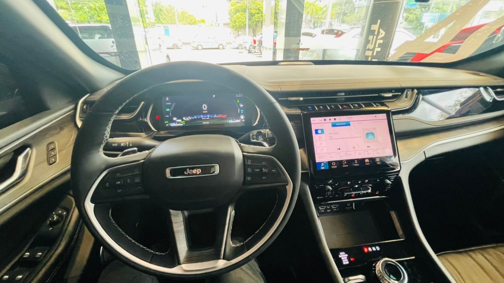 jeep grand cherokee 2.0 turbo hibrido 4xe at8 4p automatico 2024