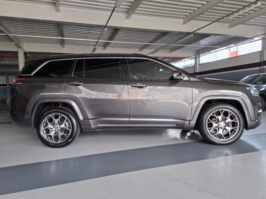 jeep commander 1.3 t270 turbo flex overland at6 4p automatico 2024