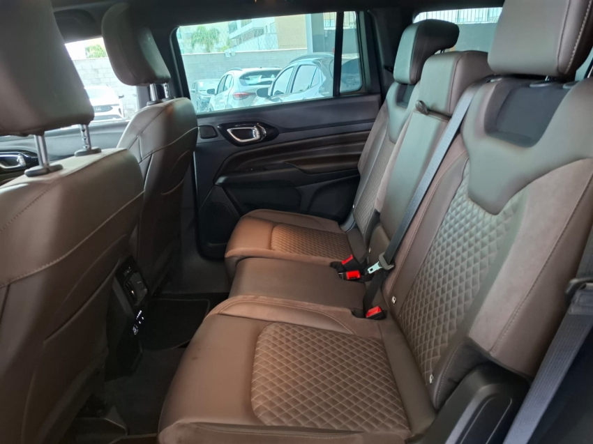 jeep commander 1.3 t270 turbo flex overland at6 4p automatico 2024