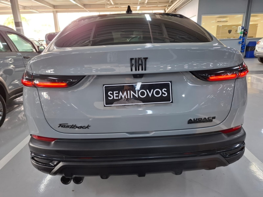 fiat fastback 1.0 turbo 200 flex audace cvt 4p automatico 2023