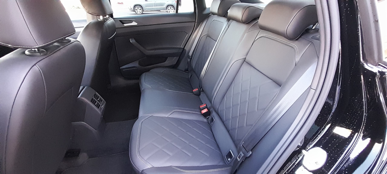 volkswagen virtus 1.4 250 tsi exclusive automatico flex 4p 2025