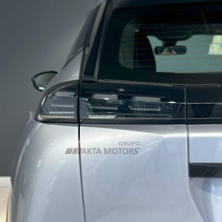 peugeot 2008 1.0 turbo 200 flex active cvt 4p automatico 2025