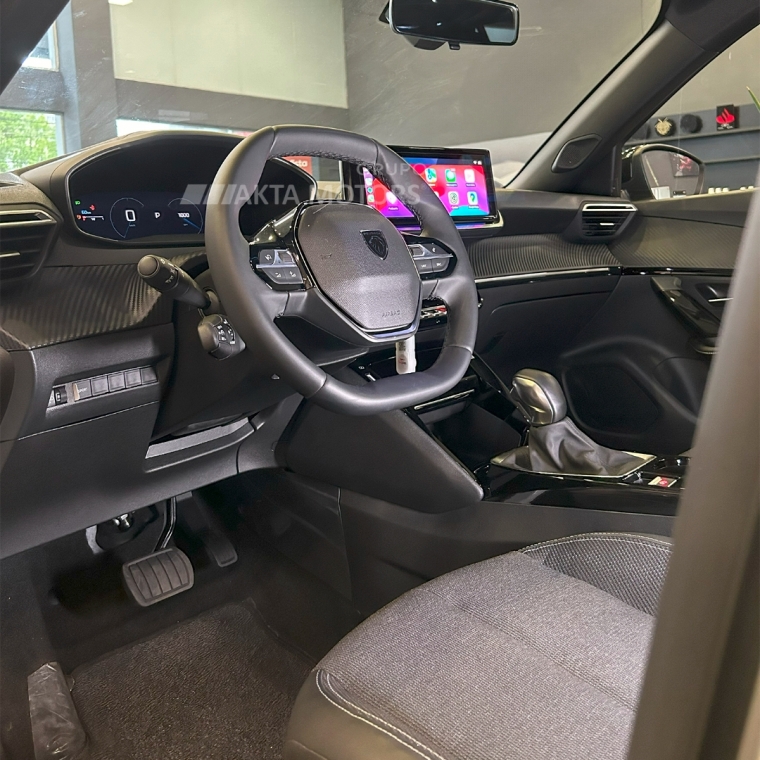 peugeot 2008 1.0 turbo 200 flex active cvt 4p automatico 2025