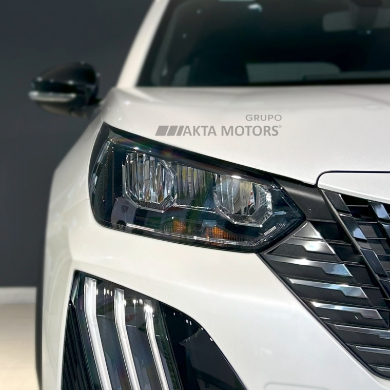 peugeot 2008 1.0 turbo 200 flex active cvt 4p automatico 2025