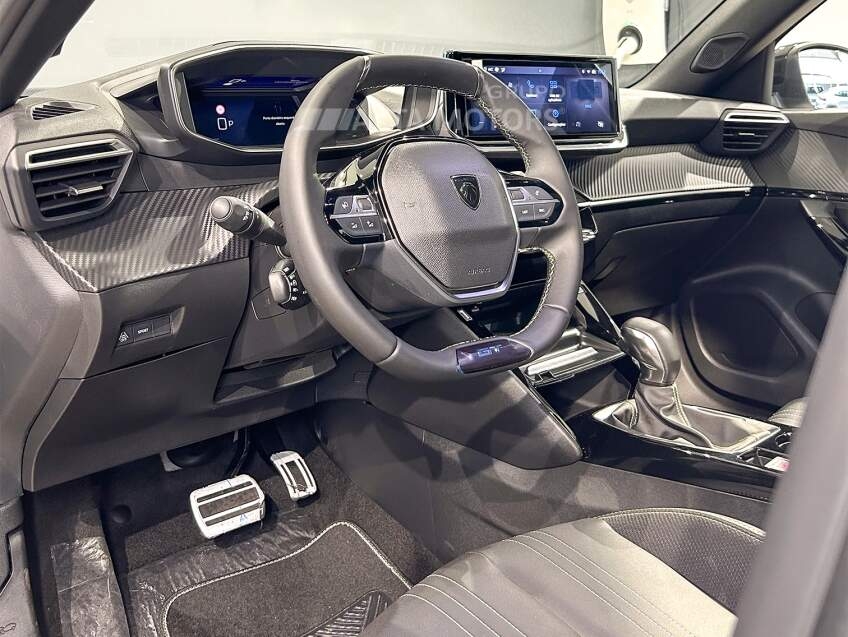 peugeot 2008 1.0 turbo 200 flex gt cvt 4p automatico 2025