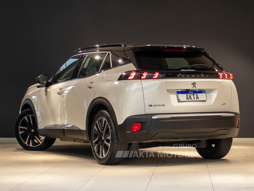 peugeot 2008 50 kw eletrico e-gt automatico 5.5 4p 2023