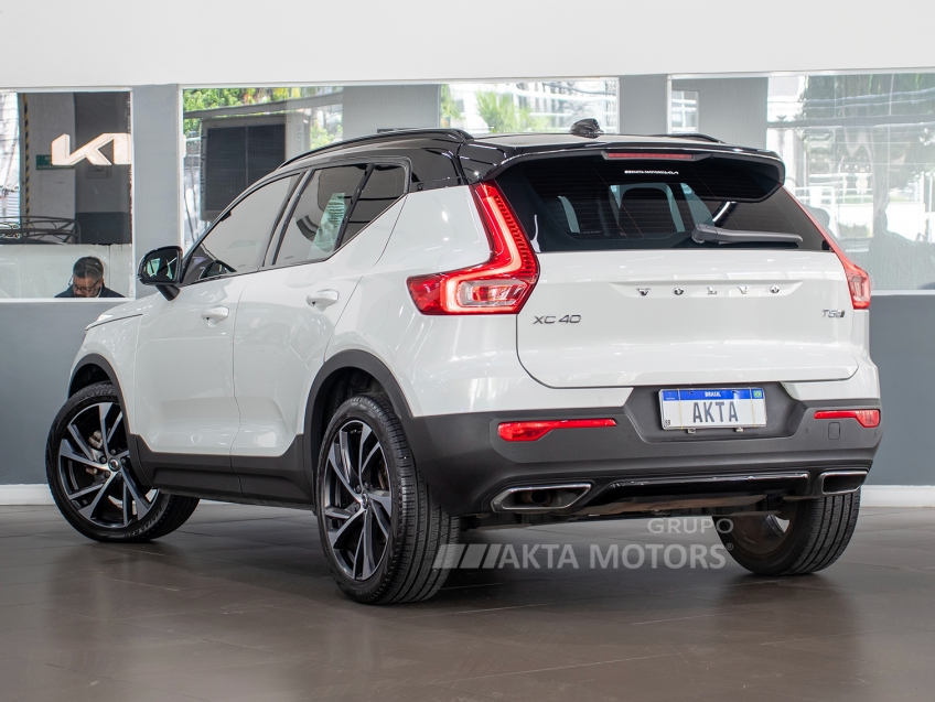 volvo xc40 2.0 t5 gasolina r-design awd geartronic 4p automatico 2020