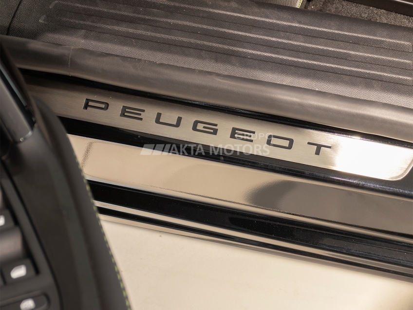 peugeot 2008 1.0 turbo 200 flex gt cvt 4p automatico 2025