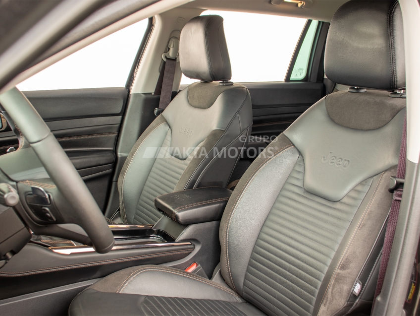 jeep commander 2.0 td380 turbo diesel limited at9