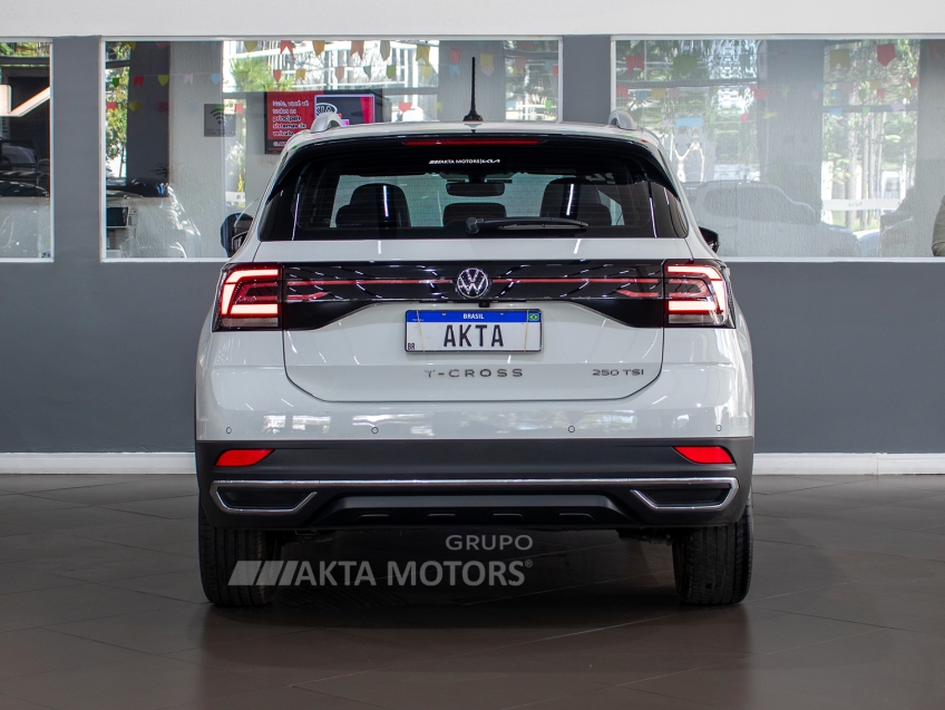 volkswagen t-cross 1.4 250 tsi total flex highline automatico 4p 2024