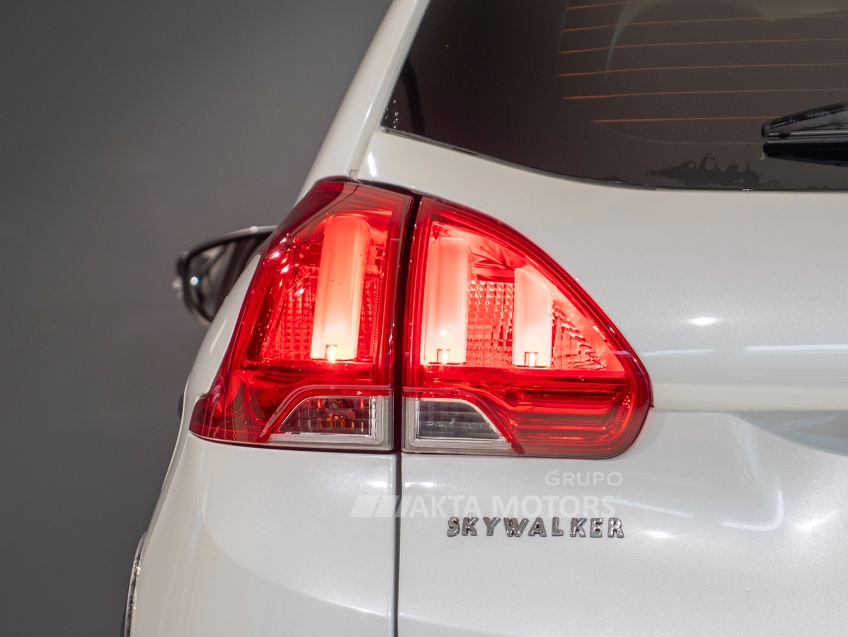 peugeot 2008 1.6 16v thp flex skywalker 4p automatico 2022