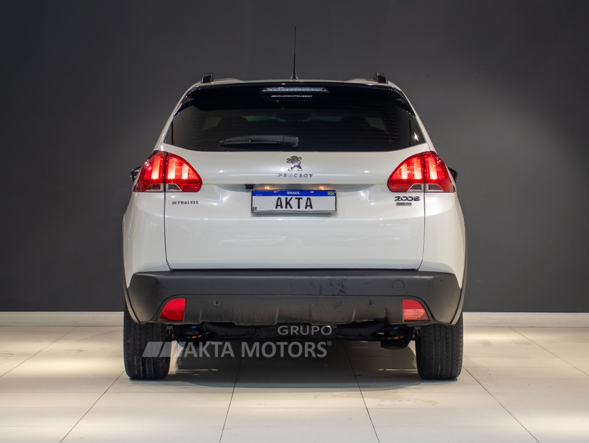 peugeot 2008 1.6 16v thp flex skywalker 4p automatico 2022