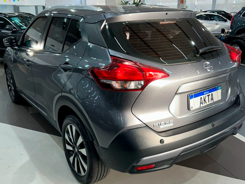 nissan kicks 1.6 16v flexstart sv 4p xtronic flex automatico 2021