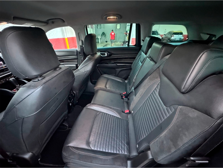jeep commander 1.3 t270 turbo flex limited at6 4p automatico 2024