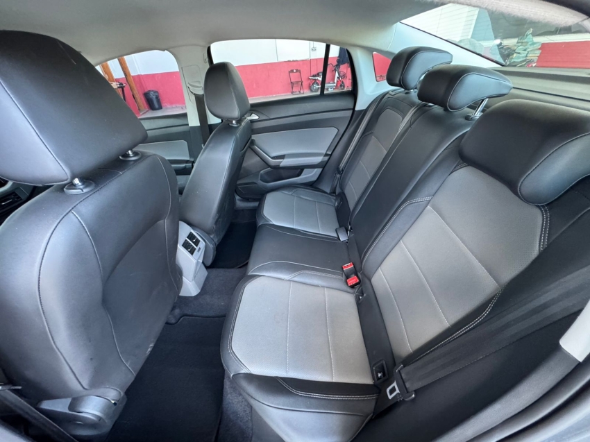volkswagen virtus 1.0 200 tsi highline automatico flex 4p 2022