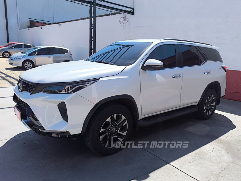 toyota hilux sw4 2.8 d-4d turbo diesel srx platinum 7l 4x4 automatico 4p 20242