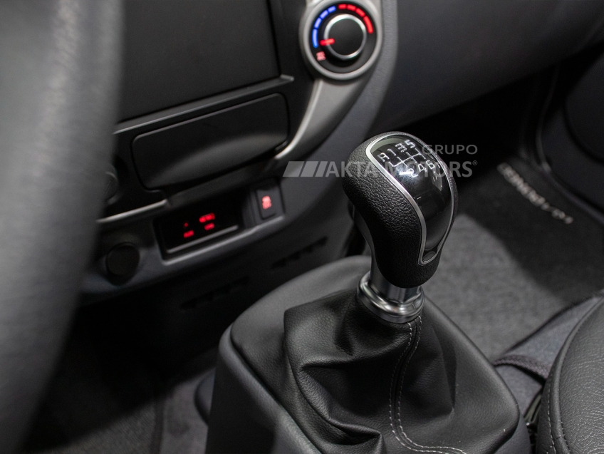 kia bongo 2.5 td diesel std cs 4x4 manual 2p 20265 kia bongo 2.5 td diesel std cs 4x4 manual 2p 20265