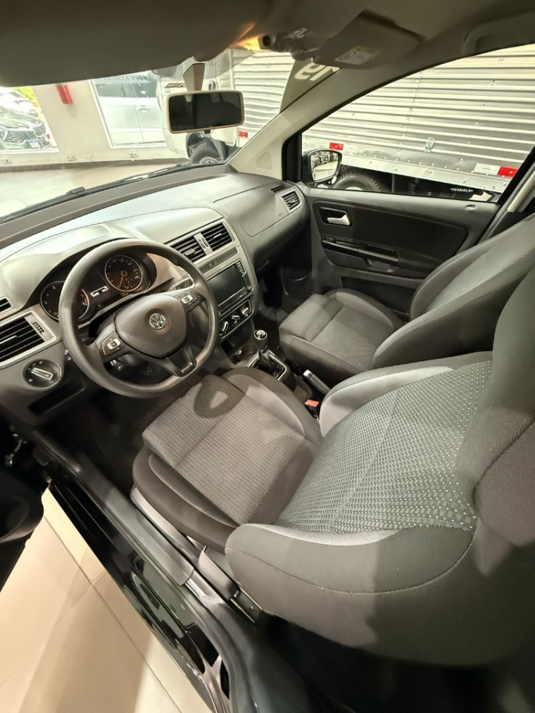 volkswagen fox 1.6 msi total flex connect 4p manual 2019