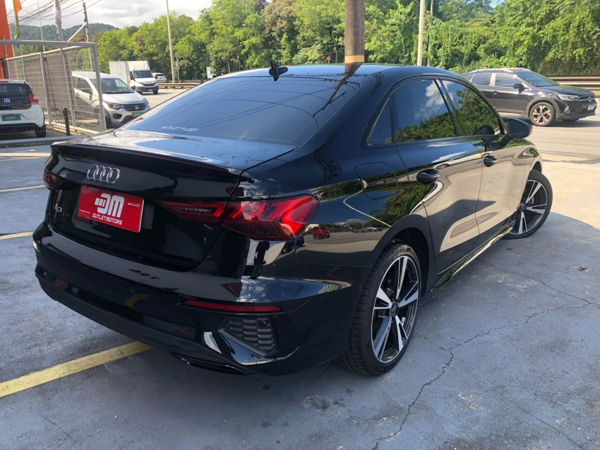 audi a3 2.0 40 tfsi mhev sedan s line s-tronic flex 4p automatico 2024
