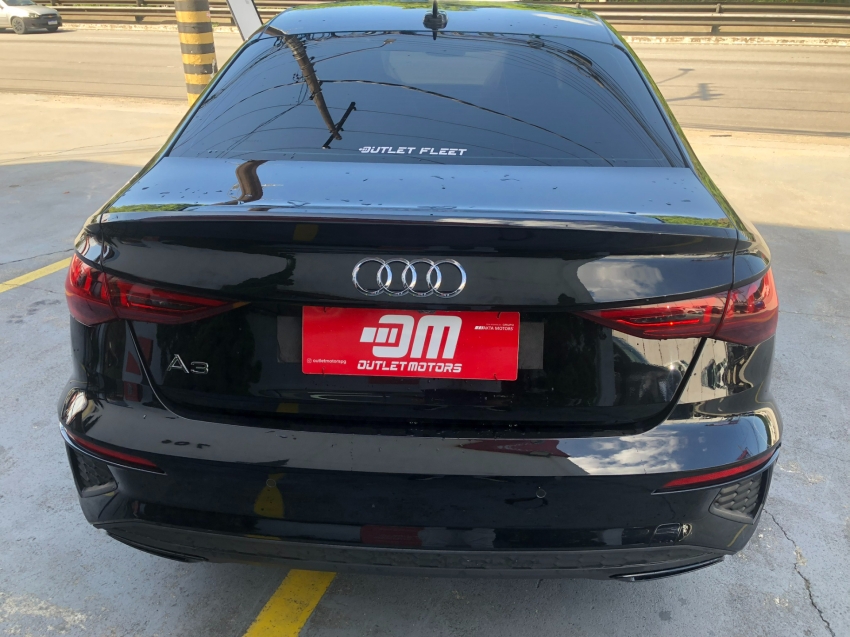 audi a3 2.0 40 tfsi mhev sedan s line s-tronic flex 4p automatico 2024
