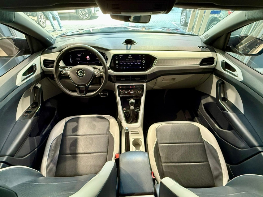 volkswagen t-cross 1.4 250 tsi total flex highline automatico 4p 2020