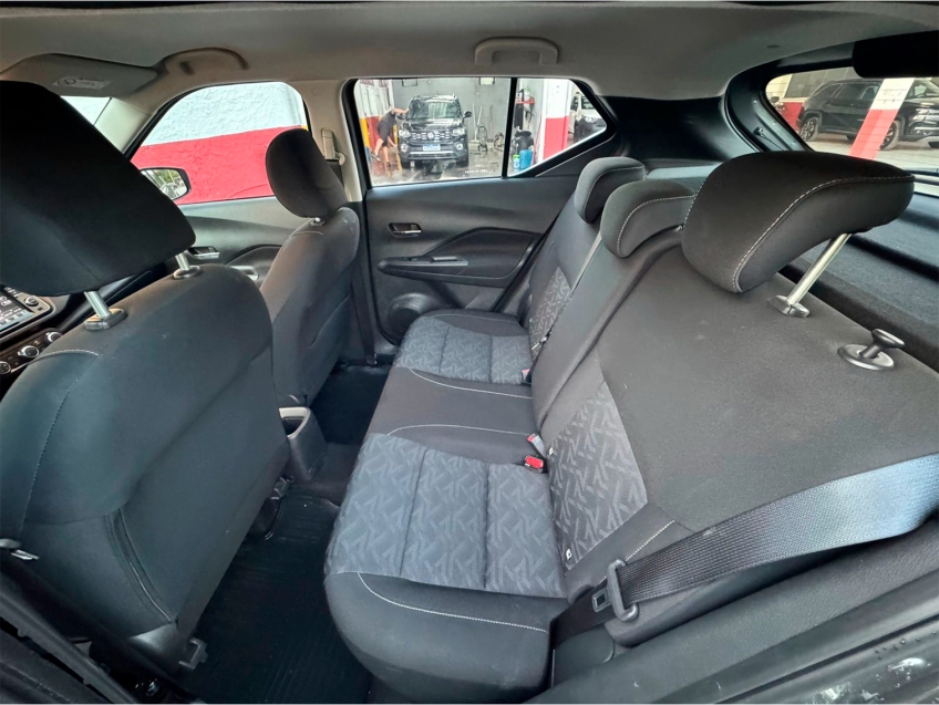nissan kicks 1.6 16v flexstart sense xtronic flex 4p automatico 2024