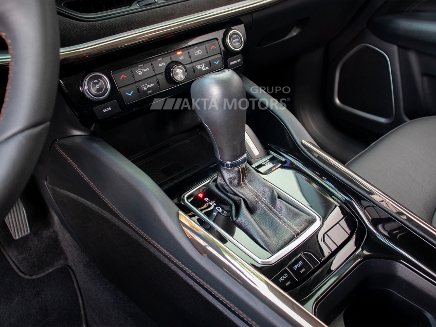 jeep commander 1.3 t270 turbo flex limited at6 4p automatico 2024