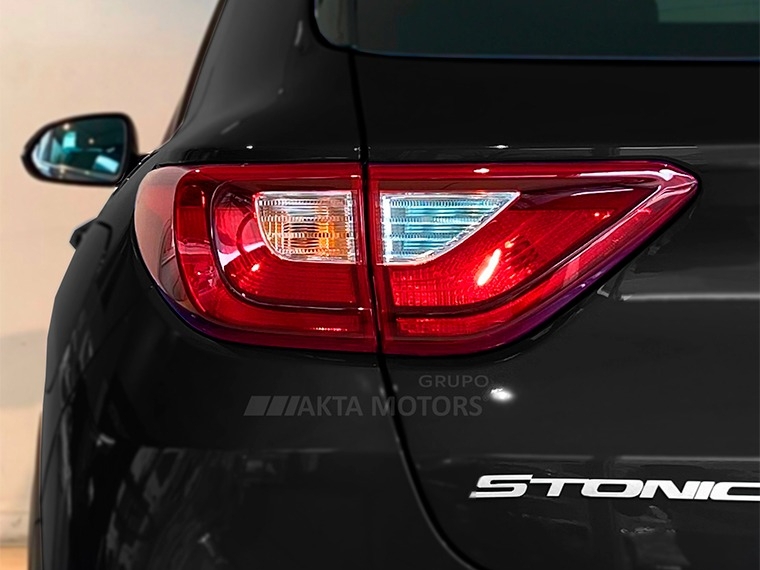 kia stonic 1.0 tgdi mhev sx automatico hibrido 4p 2025