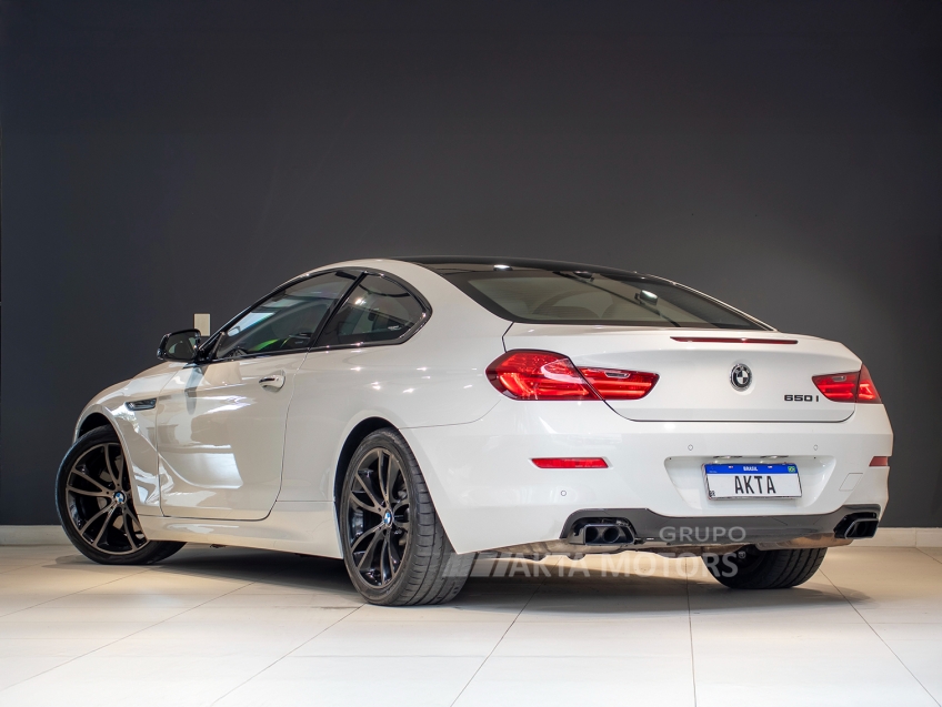 bmw 650i 4.4 coupe v8 32v turbo gasolina 2p automatico 2012