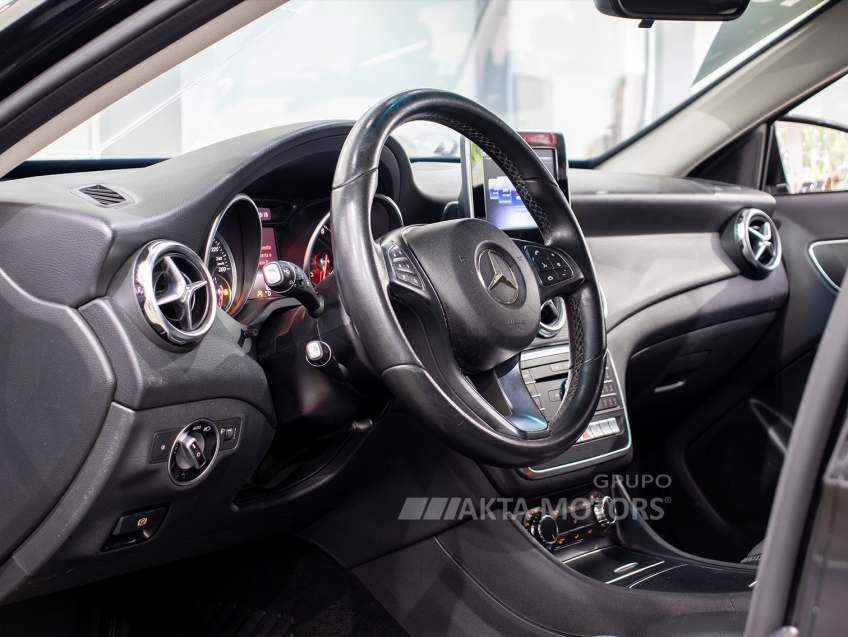 mercedes-benz gla 200 1.6 cgi flex style 7g-dct 4p automatico 20184