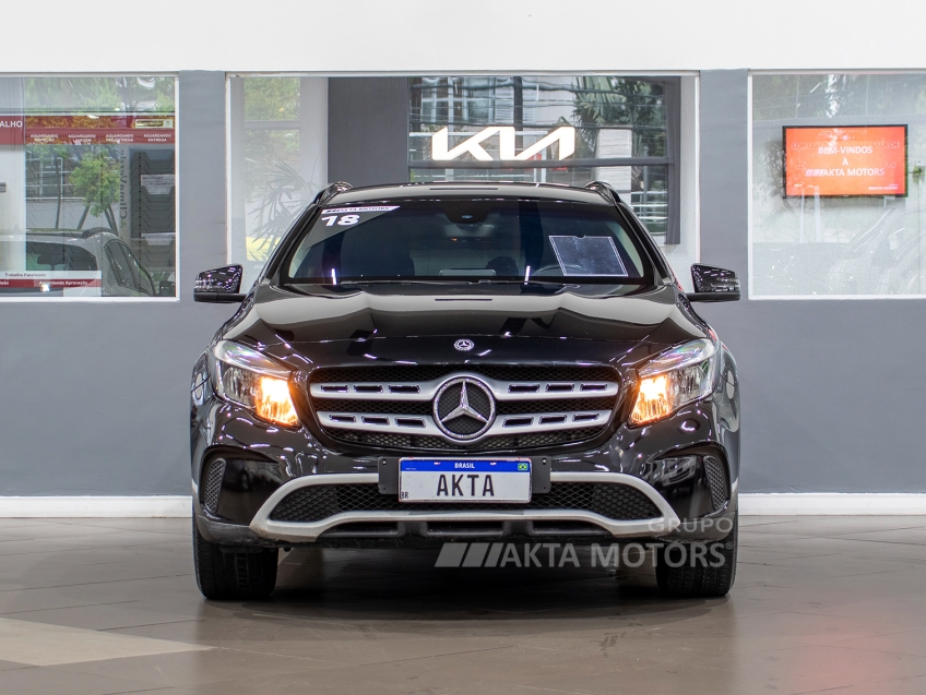 mercedes-benz gla 200 1.6 cgi flex style 7g-dct 4p automatico 20182