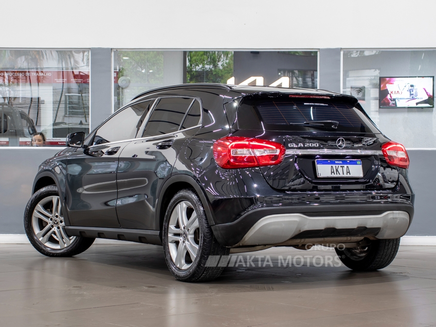 mercedes-benz gla 200 1.6 cgi flex style 7g-dct 4p automatico 201816