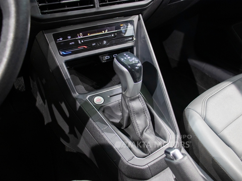 volkswagen nivus 1.0 200 tsi total flex highline automatico 4p 20237