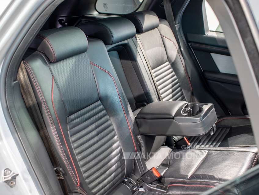 land rover discovery sport 2.0 d200 turbo diesel r-dynamic se automatico 4p 202113