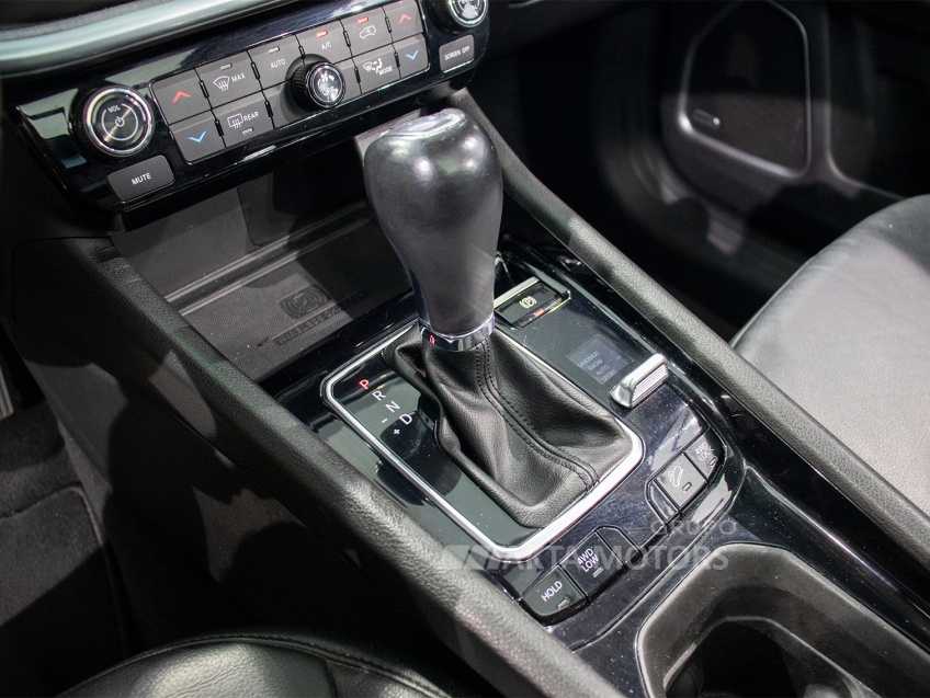 jeep compass 1.3 t270 turbo hibrido s 4xe at6 4p automatico 202210