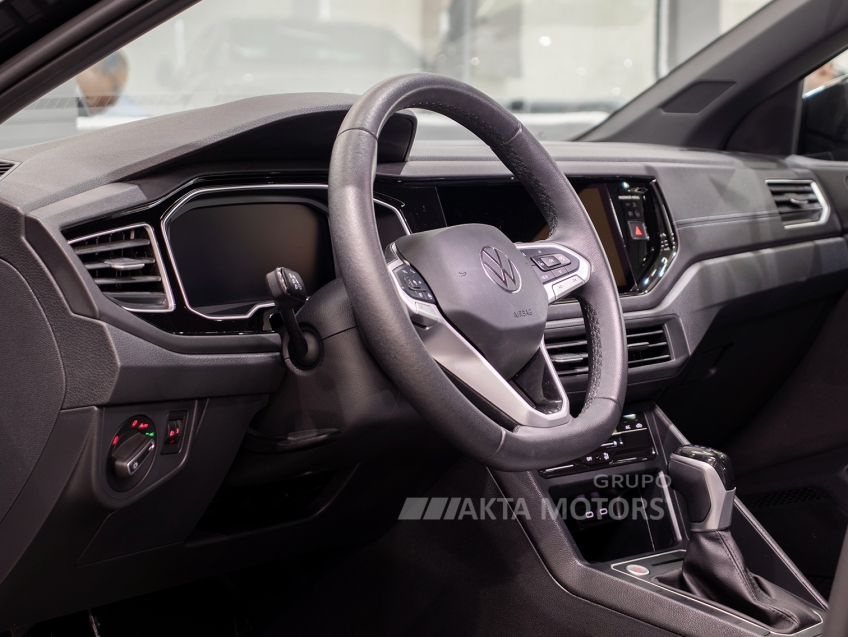 volkswagen nivus 1.0 200 tsi total flex highline automatico 4p 20244